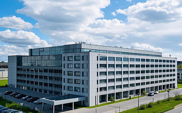 隸屬于國有企業(yè)的專科學(xué)校